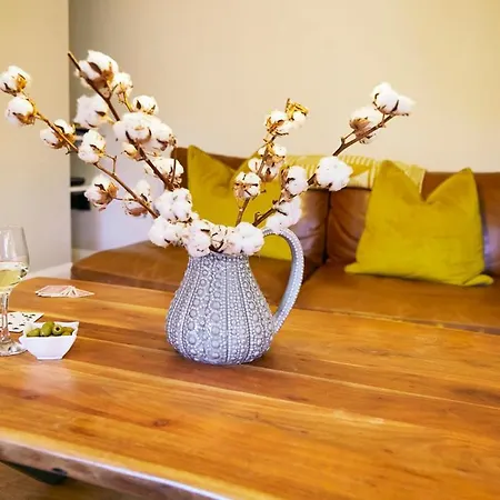 The Nest- 2 Bed Apartment Whitby Esterno foto